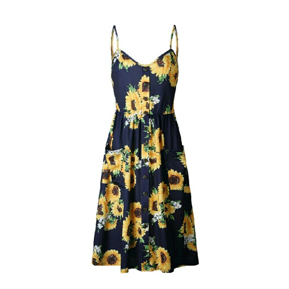 Gorgeous Foral Sundress - Picture 2 of 7